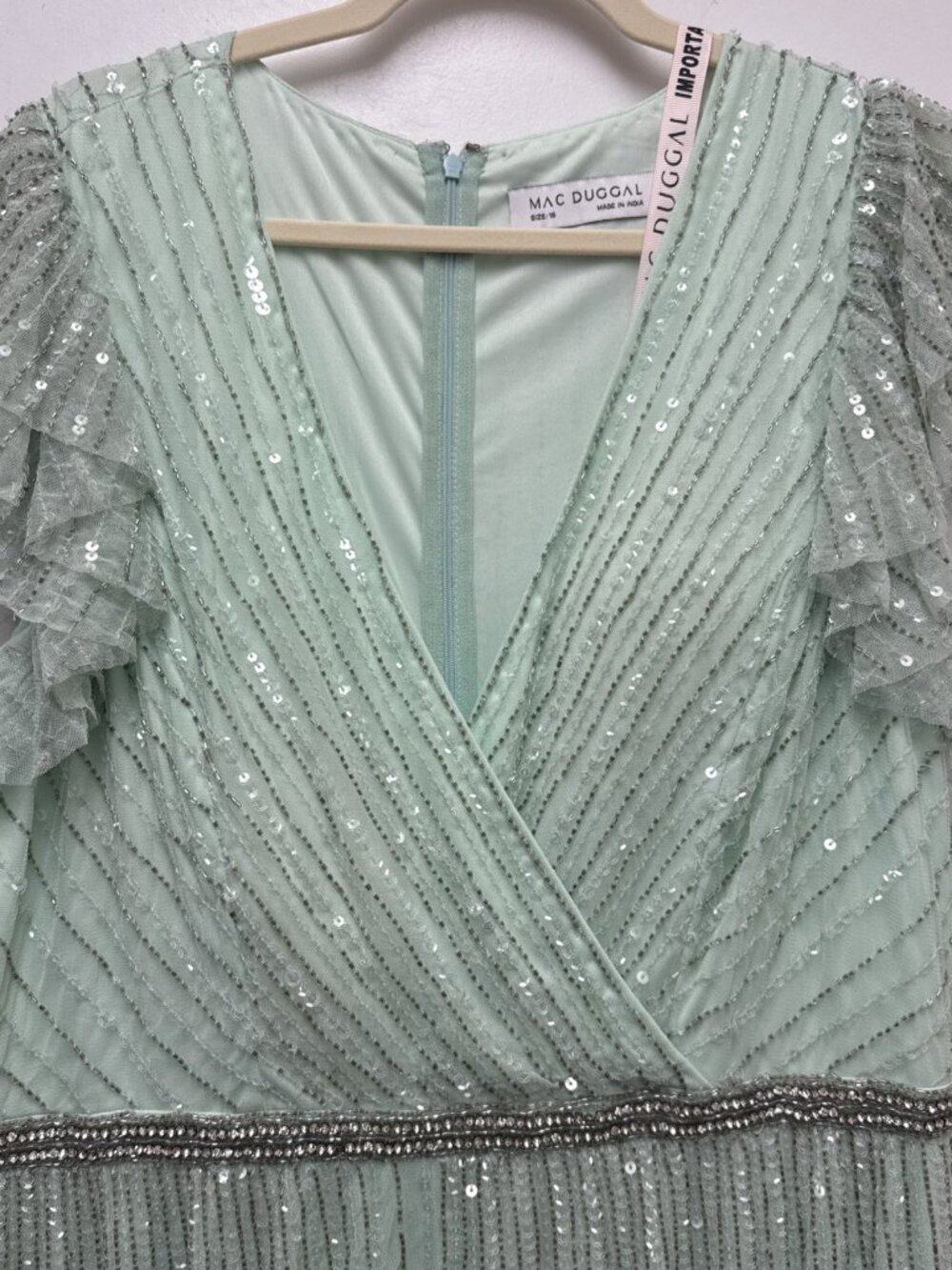Mac Duggal Size 16 Green Sequin Beaded V-Neck Ruffle Cap Sleeve Maxi Ball Gown B - Picture 7 of 13